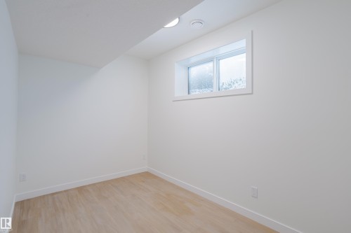 9707 157 St Nw, Edmonton, AB - Indoor Photo Showing Other Room