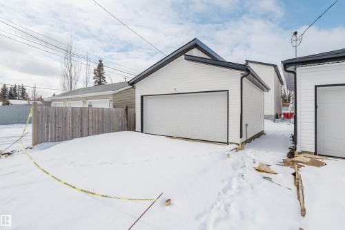 9707 157 St Nw, Edmonton, AB - Outdoor