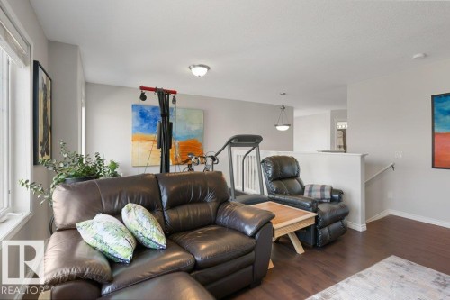 7 Erin Close, St. Albert, AB - Indoor Photo Showing Living Room