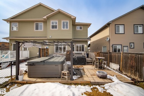 114 Mclaughlin Drive, Spruce Grove, AB - Outdoor With Exterior