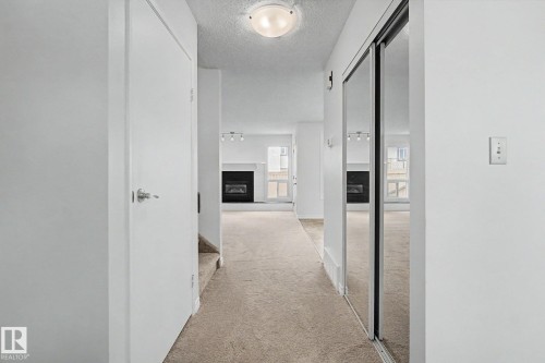 2932 36 Street, Edmonton, AB - Indoor Photo Showing Other Room