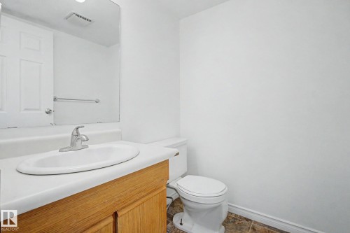2932 36 Street, Edmonton, AB - Indoor Photo Showing Bathroom