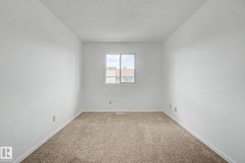 2932 36 Street, Edmonton, AB - Indoor Photo Showing Other Room