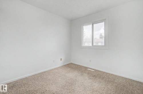 2932 36 Street, Edmonton, AB - Indoor Photo Showing Other Room