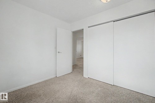 2932 36 Street, Edmonton, AB - Indoor Photo Showing Other Room