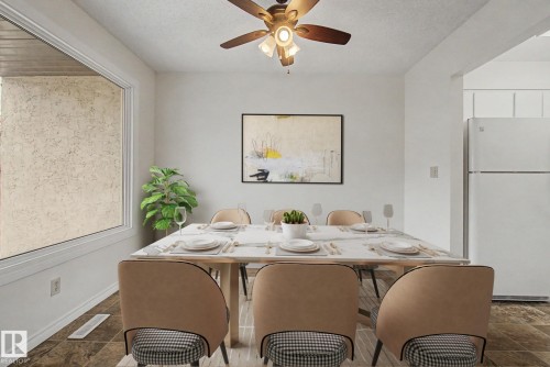 2932 36 Street, Edmonton, AB - Indoor