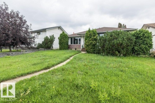 5304 92 Avenue, Edmonton, AB - Outdoor