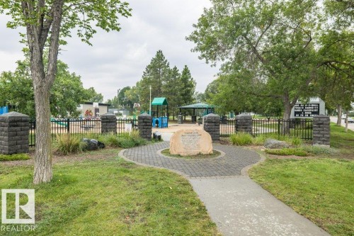 5304 92 Avenue, Edmonton, AB - Outdoor