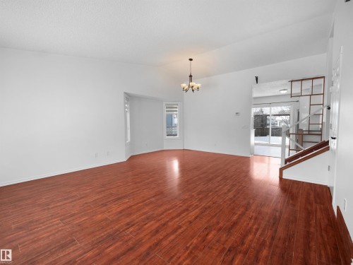 2516 42 Street, Edmonton, AB - Indoor Photo Showing Other Room