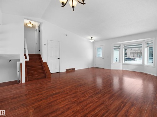 2516 42 Street, Edmonton, AB - Indoor Photo Showing Other Room