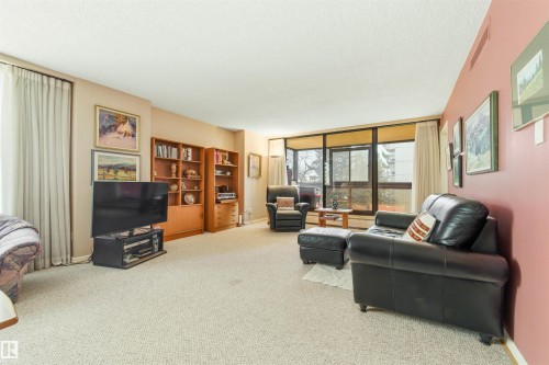 4C 10050 118 Street, Edmonton, AB - Indoor Photo Showing Other Room