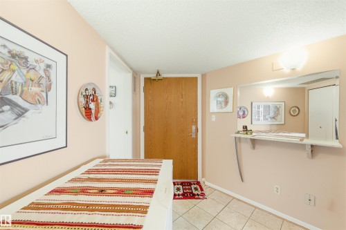 4C 10050 118 Street, Edmonton, AB - Indoor Photo Showing Other Room