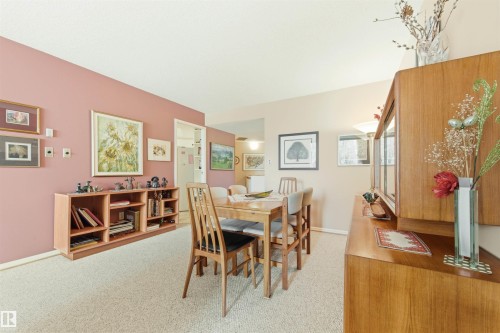 4C 10050 118 Street, Edmonton, AB - Indoor Photo Showing Dining Room