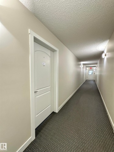 311 667 Watt Boulevard, Edmonton, AB - Indoor Photo Showing Other Room