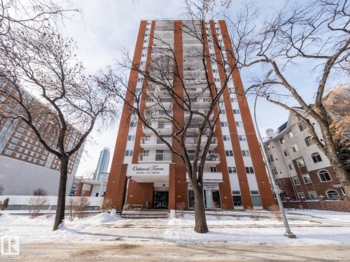 1704 10150 117 Street, Edmonton, AB - Outdoor