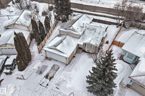 5 Dillon Place, St. Albert, AB - Outdoor