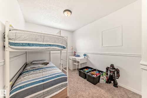 5 Dillon Place, St. Albert, AB - Indoor Photo Showing Bedroom