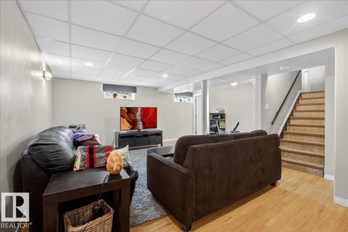 14006 21A Street, Edmonton, AB - Indoor