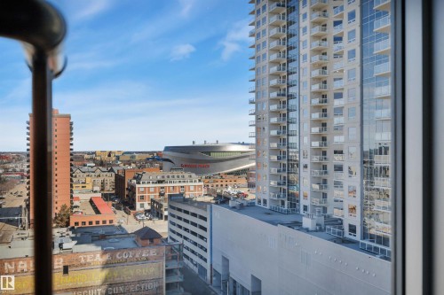 1004 10179 105 Street, Edmonton, AB - Outdoor