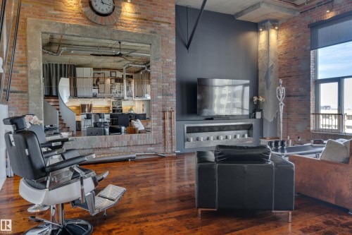 1004 10179 105 Street, Edmonton, AB - Indoor With Fireplace