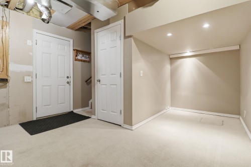 36 3075 Trelle Crescent, Edmonton, AB - Indoor Photo Showing Other Room