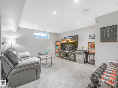 2354 Taylor Close, Edmonton, AB - Indoor
