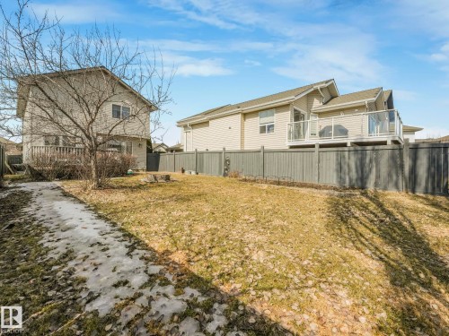 2354 Taylor Close, Edmonton, AB - Outdoor