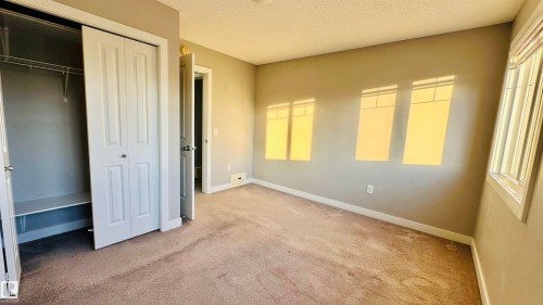 1105 33A Street, Edmonton, AB - Indoor Photo Showing Other Room