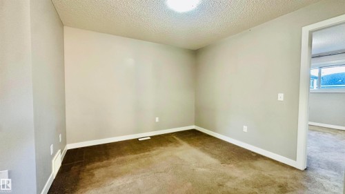 1105 33A Street, Edmonton, AB - Indoor Photo Showing Other Room