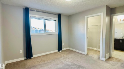 1105 33A Street, Edmonton, AB - Indoor Photo Showing Other Room