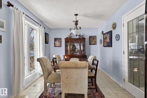 5604 174 Street, Edmonton, AB - Indoor Photo Showing Dining Room