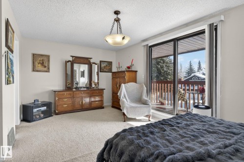 5604 174 Street, Edmonton, AB - Indoor Photo Showing Bedroom