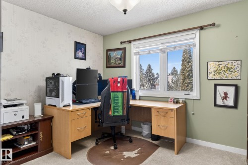 5604 174 Street, Edmonton, AB - Indoor Photo Showing Office