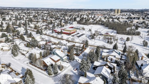 5604 174 Street, Edmonton, AB - Outdoor With View