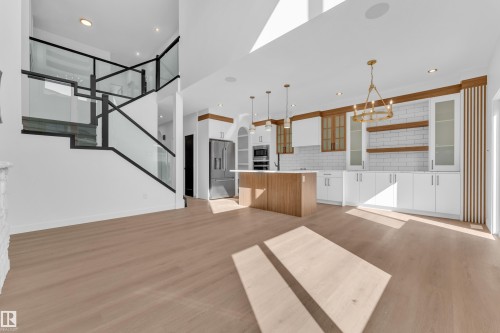 4 Grayson Green, Stony Plain, AB - Indoor Photo Showing Kitchen