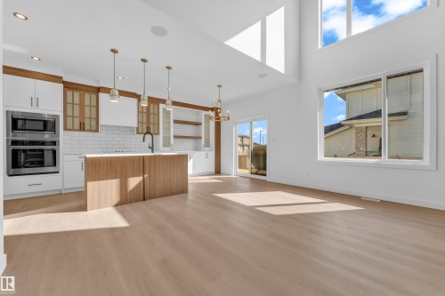 4 Grayson Green, Stony Plain, AB - Indoor Photo Showing Kitchen