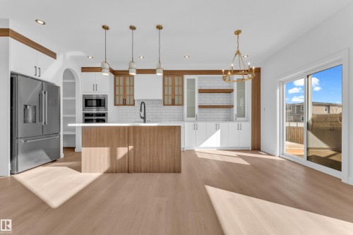 4 Grayson Green, Stony Plain, AB - Indoor Photo Showing Kitchen