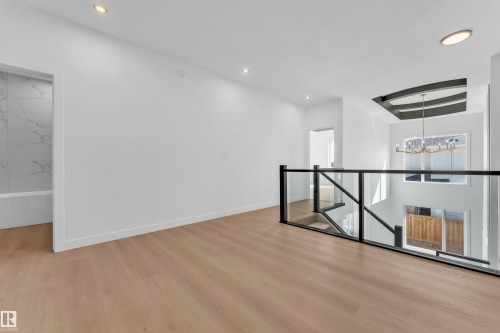 4 Grayson Green, Stony Plain, AB - Indoor Photo Showing Other Room