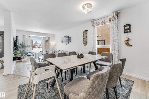 18403 55 Avenue, Edmonton, AB - Indoor Photo Showing Other Room