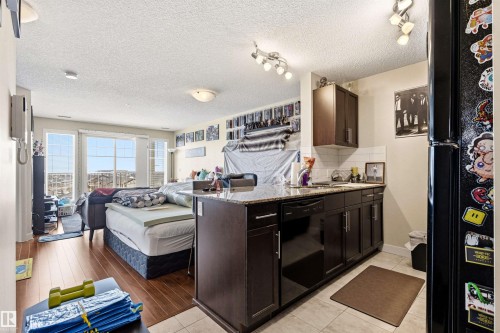 2302 4 Augustine Crescent, Sherwood Park, AB - Indoor