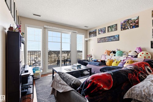 2302 4 Augustine Crescent, Sherwood Park, AB - Indoor Photo Showing Bedroom