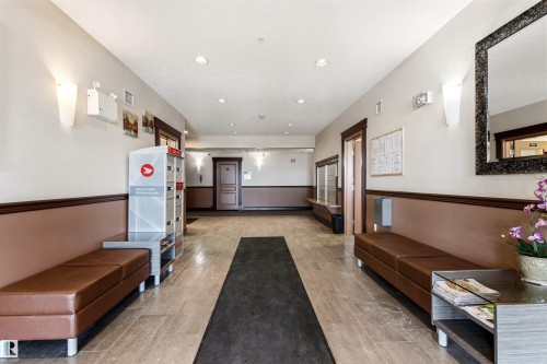 2302 4 Augustine Crescent, Sherwood Park, AB - Indoor Photo Showing Other Room