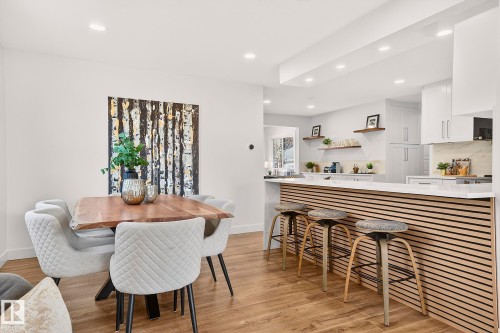 18312 91 Avenue, Edmonton, AB - Indoor Photo Showing Dining Room