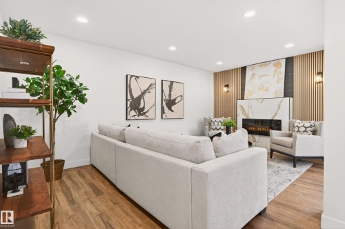 18312 91 Avenue, Edmonton, AB - Indoor Photo Showing Living Room With Fireplace