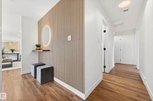 18312 91 Avenue, Edmonton, AB - Indoor Photo Showing Other Room