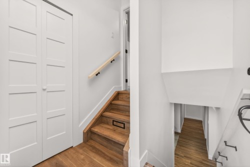 18312 91 Avenue, Edmonton, AB - Indoor Photo Showing Other Room