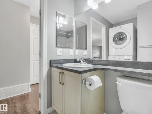 29 4029 Orchards Drive, Edmonton, AB - Indoor