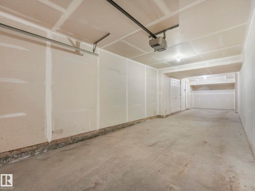 29 4029 Orchards Drive, Edmonton, AB - Indoor Photo Showing Garage