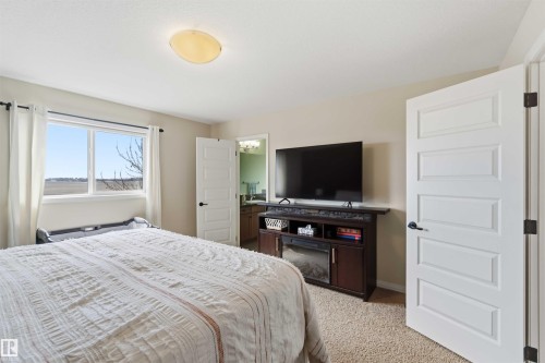 1247 Westerra Crescent, Stony Plain, AB - Indoor Photo Showing Bedroom