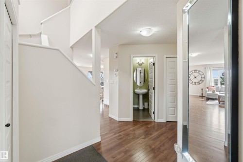 1247 Westerra Crescent, Stony Plain, AB - Indoor Photo Showing Other Room